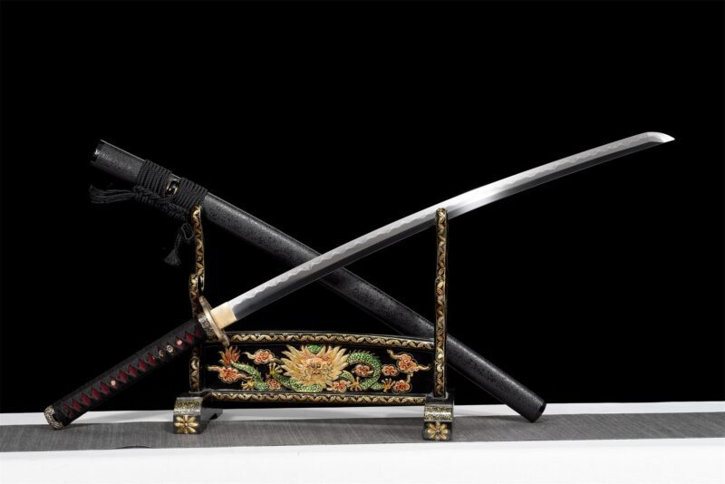 Katana Kurokami (黒神) – Deidad Negra
