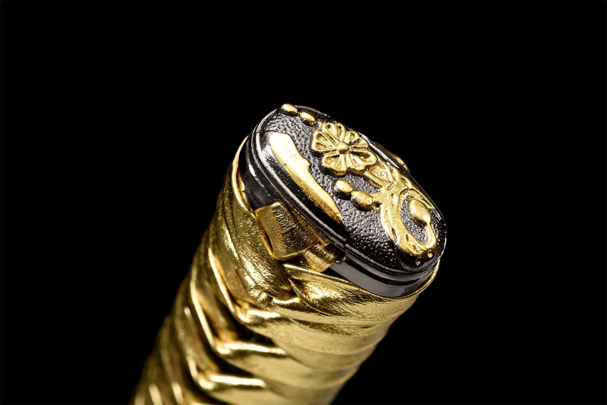 Katana Kurokin (黒金) – Oro Negro Katana Kurokin (黒金) – Oro Negro