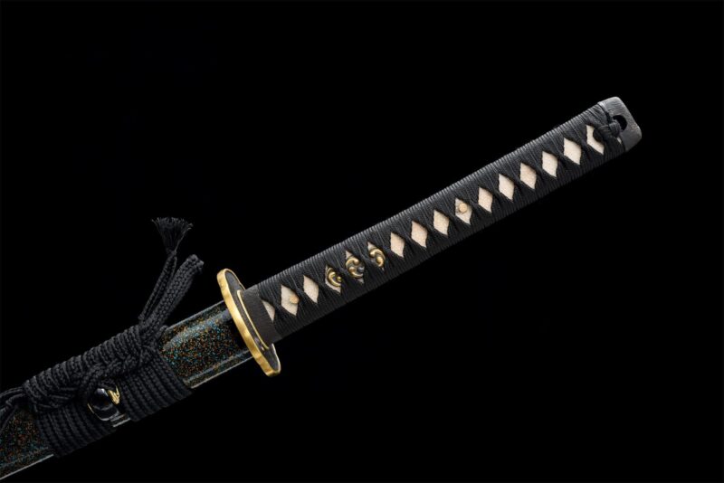 Katana Shinkurai (真暗雷) – Trueno Oscuro