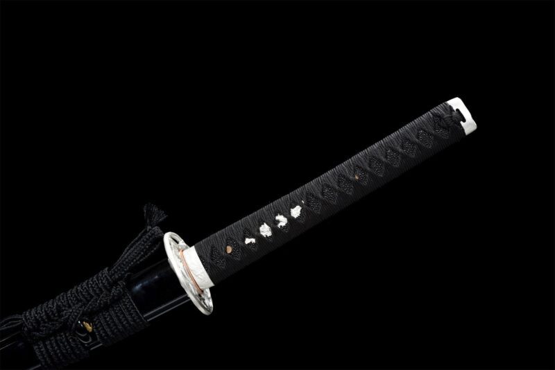 Katana Yamizuki (闇月) – Luna Oscura